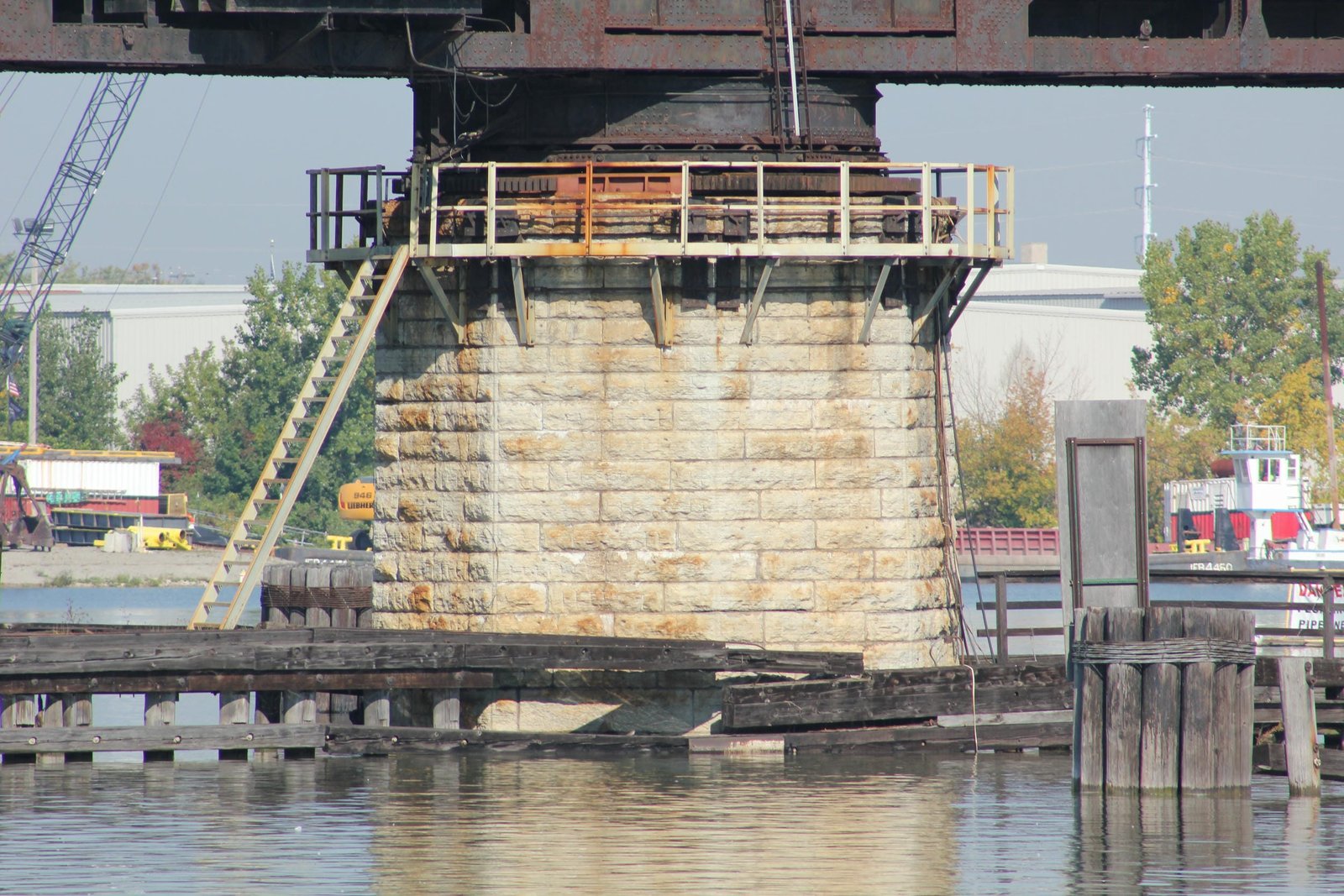 Center pier (pier #4)